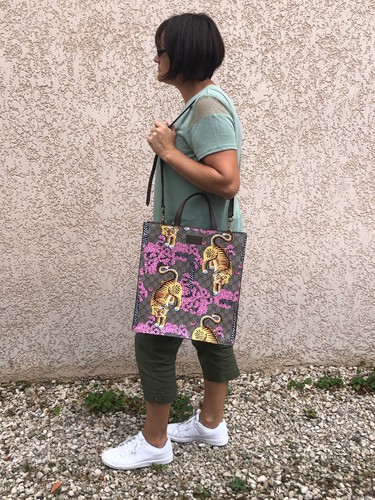 Grande borsa spalla gucci - a,